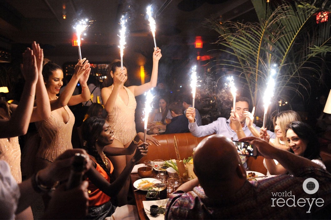 Bottle & Cake Sparklers for Nightclubs & Parties | Miami, NYC, Las Vegas & More