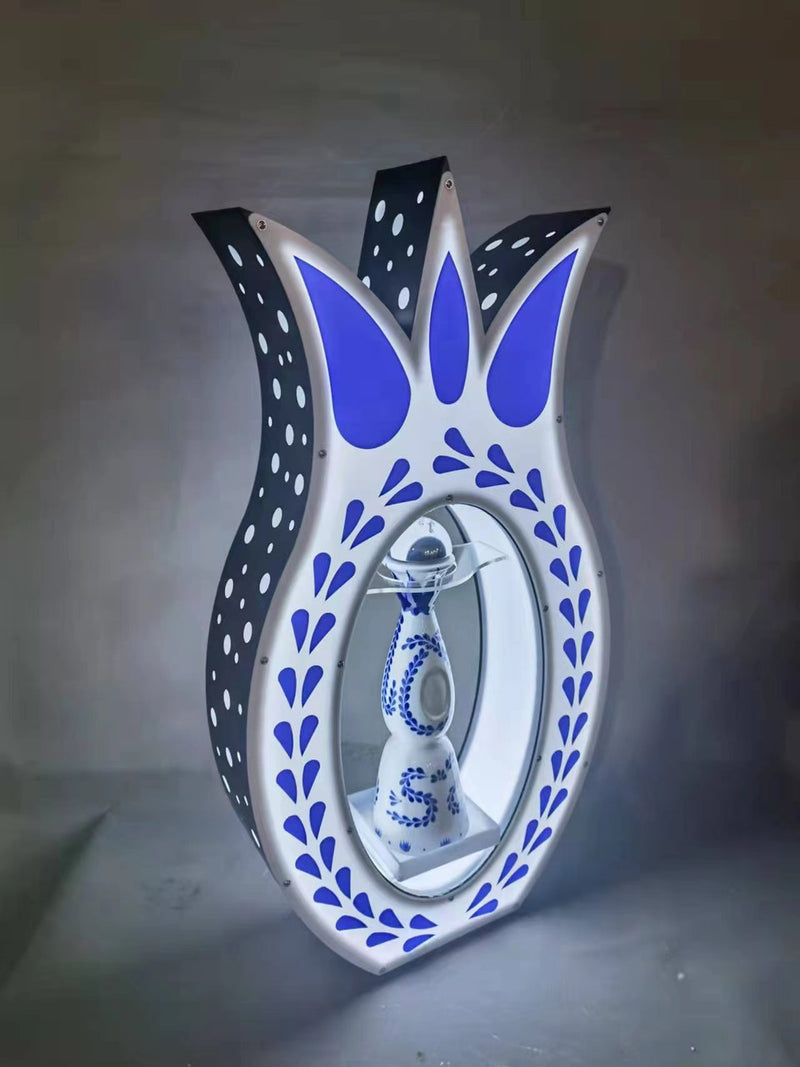Clase Azul LED bottle Presenter